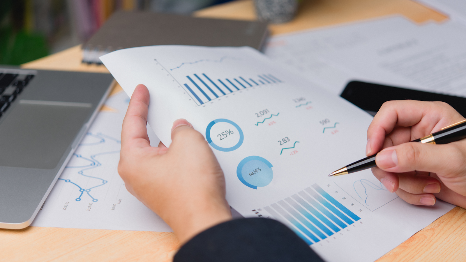 Data Analytics And Business Intelligence Tools
