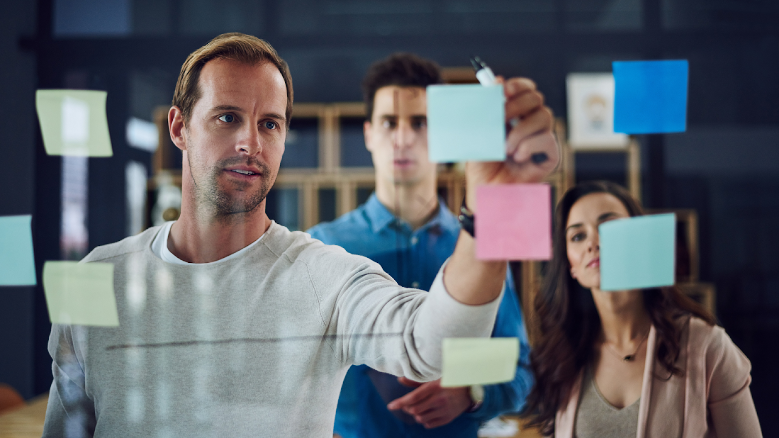  Strategic Market Insights