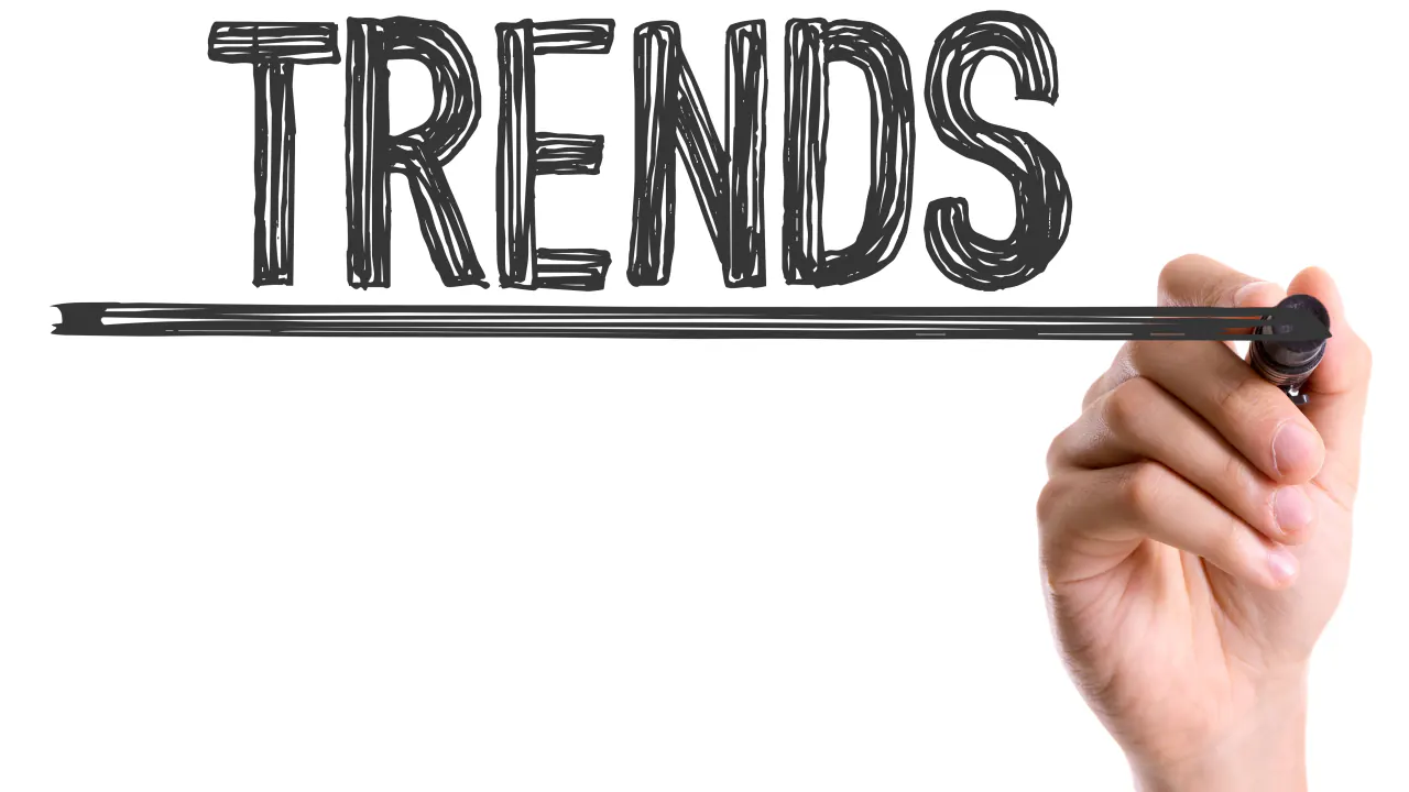 Hand writing the word Trends, illustrating B2B marketing trends